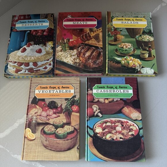Favorite Recipes Of America 5-Vol Book Set Vintage1968 Hardcover with Box Case - Picture 3 of 10